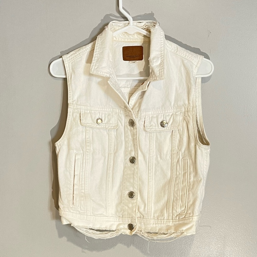 American Eagle small white denim vest